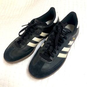 Adidas Samba men’s 7 women’s 9